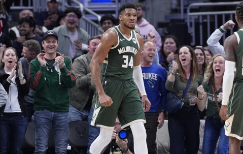 AYX-字母哥在瑞士队比赛中战术调整，势不可挡引发热议！的简单介绍