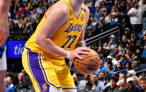 爱游戏体育-东契奇关键节点出色防守，利物浦带队取胜！的简单介绍