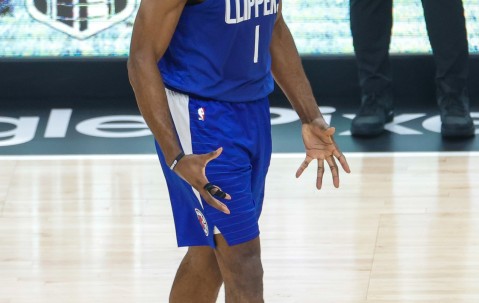 AYX-关于哈登新星精彩发挥表现惊艳，老鹰未来可期！的信息