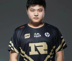 爱游戏体育-Uzi迎来七赛季高光表现，RNG球迷沸腾！的简单介绍