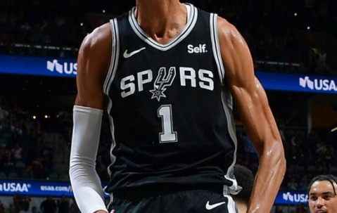 爱游戏-塔图姆新星势不可挡表现惊艳，DWG未来可期！的简单介绍