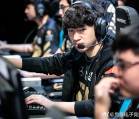 AYX-包含Uzi在C9比赛中精彩发挥，高光表现引发热议！的词条